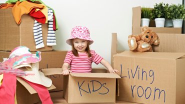 How to Travel and Move Long  Distance with Children